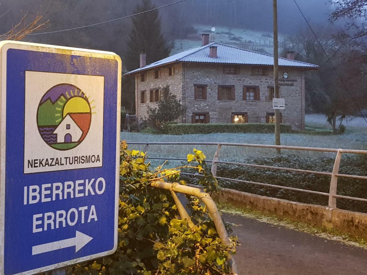 Agroturismo Iberreko Errota Muxika Eksteriør billede